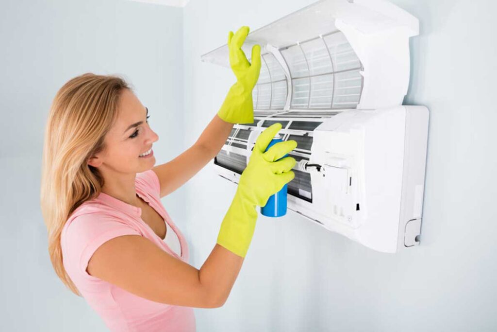 Per pulire i condizionatori usa questa soluzione geniale e veloce