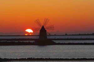 Ecco dove vedere i tramonti sul mare più belli della Sicilia