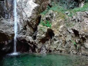 Se sei in Sicilia devi assolutamente vedere questa cascata meravigliosa