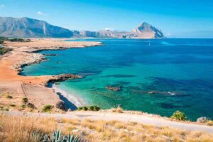 Queste sono le spiagge più pulite in Sicilia: nella classifica delle più belle