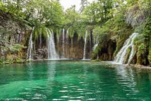 Se vai in Croazia, non perderti queste cascate amate in tutto il mondo