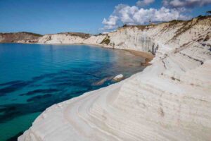 Se sei in Sicilia devi assolutamente visitare questo strapiombo sul mare