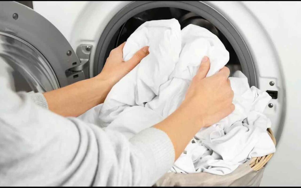 Ecco la temperatura ideale per lavare le lenzuola: lo sapevi?